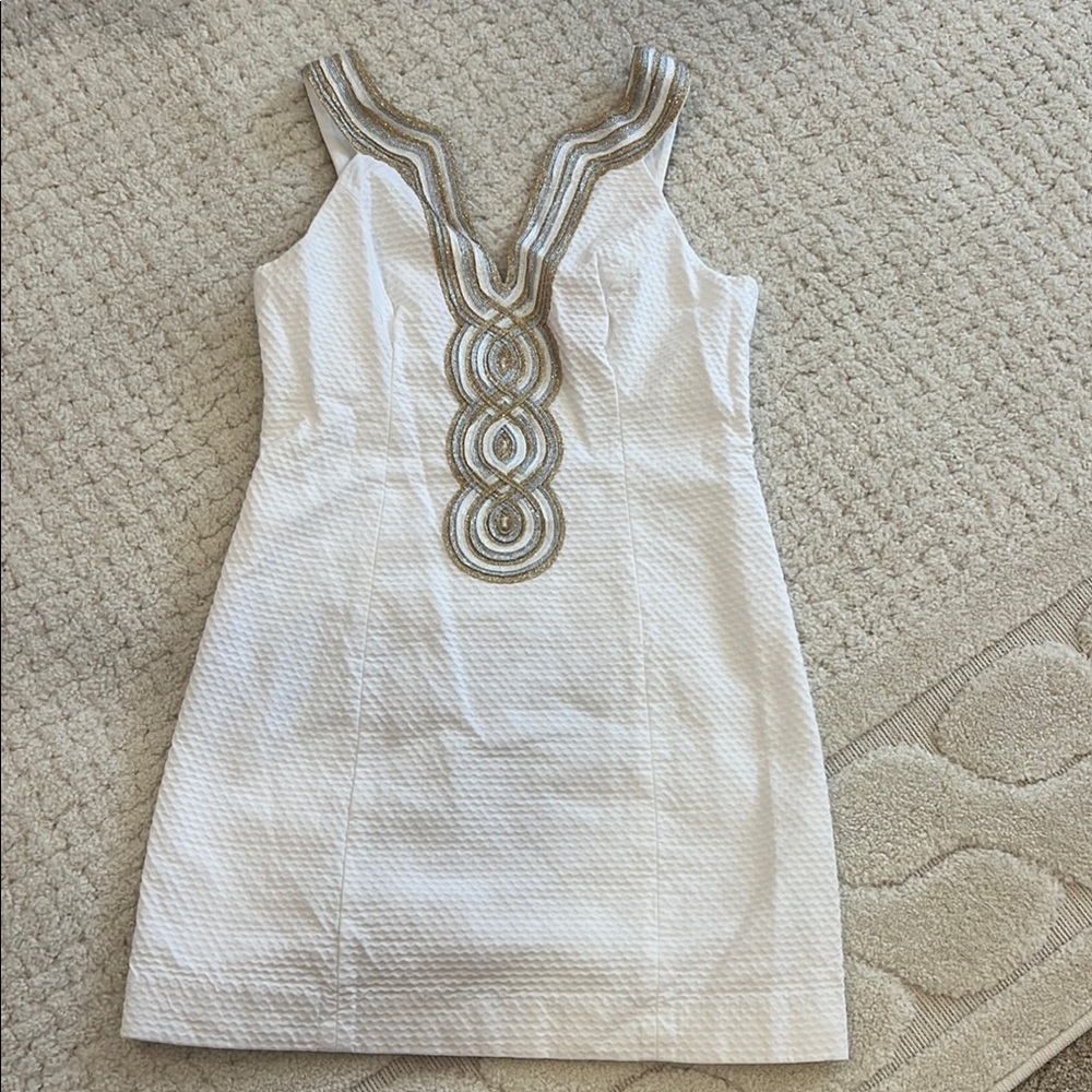 Lilly Pulitzer White Garment with Gold Accents